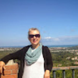 Meet your Posher, Eva